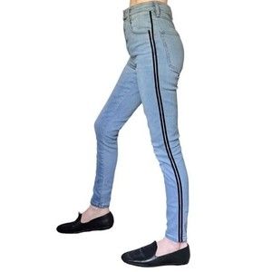 Garage Skinny Jeans Light Wash Ultra High Rise Black Side Stripe Size 5